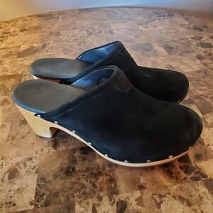 UGG Australia Shoe Women Sz 7 Black Suede SlipOn Abbie Wooden Platform Clog Mule